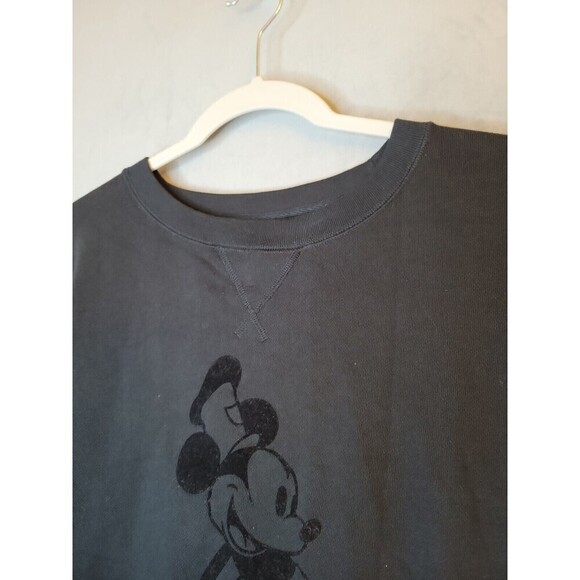 RARE Uniqlo x DISNEY Mickey Mouse SIZE M Black Crewneck Sweatshirt MUST SEE, EUC - Picture 5 of 14
